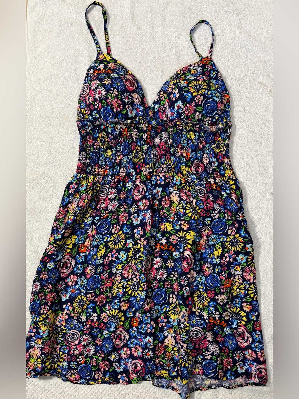 NWT Jolie & Joy FTC With Love Ditsy Floral Smocked Mini Sundress Padded Bra Cups
